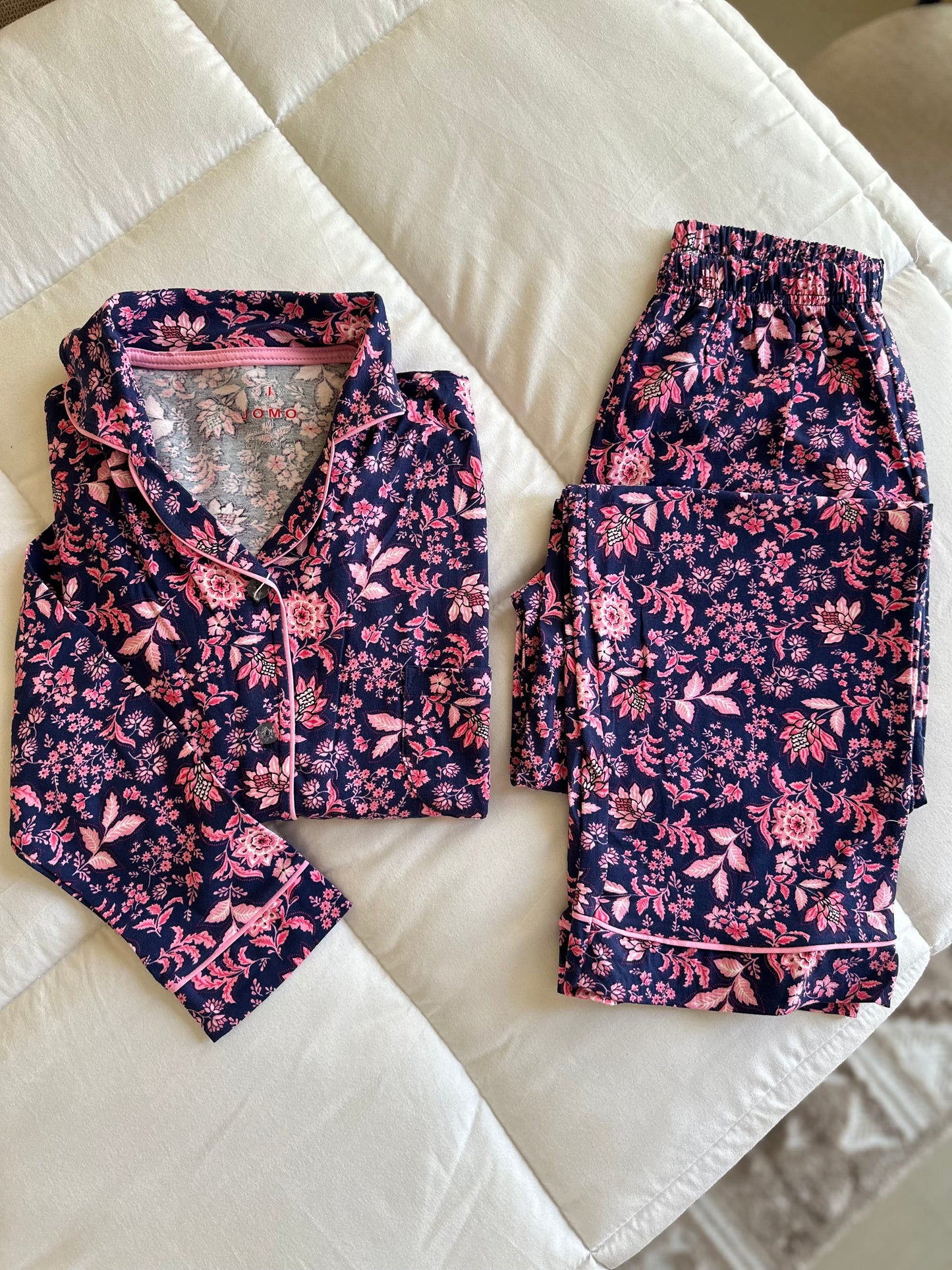 Floral buttoned pajama